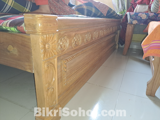 সেগুন কাঠের অরিজিনাল খাট।